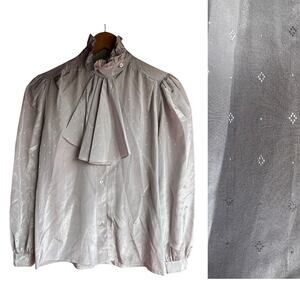 Vintage Gray Ruffled Mock Neck Diamonds Romantic Long Sleeve Satin Blouse  Sz M